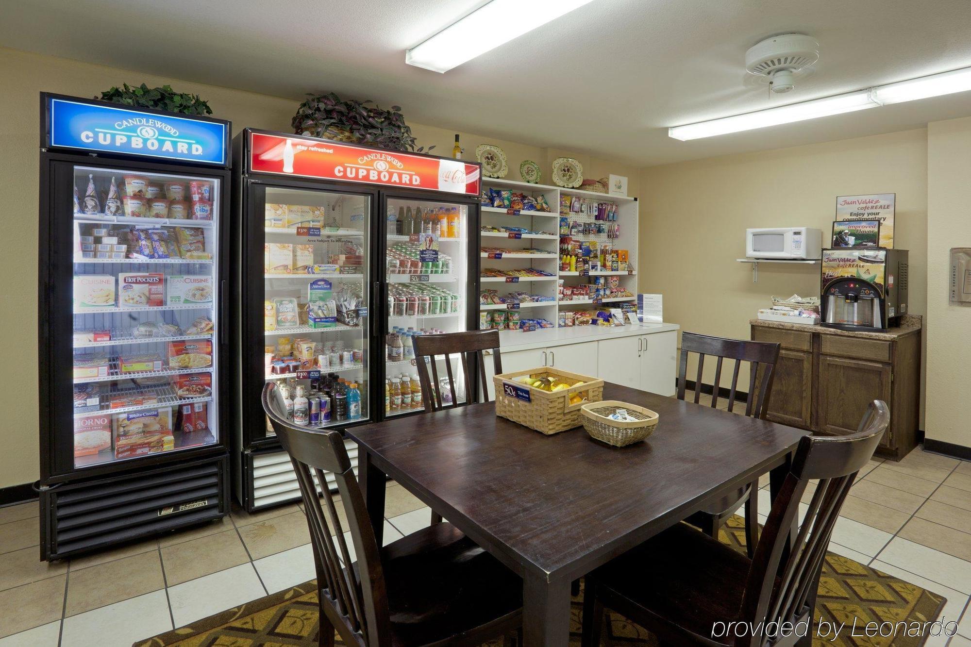 Sonesta Simply Suites San Antonio Northwest - Medical Center Restaurant bilde