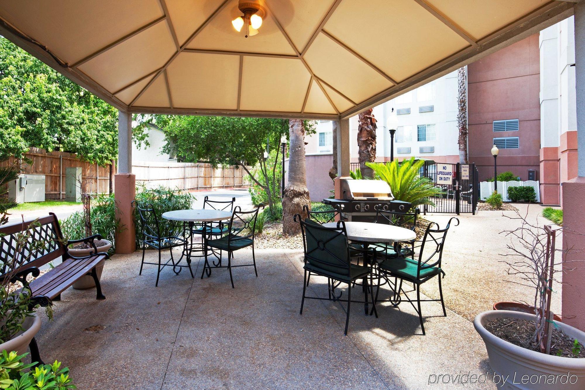 Sonesta Simply Suites San Antonio Northwest - Medical Center Restaurant bilde